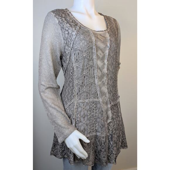 The Pyramid Collection Tunic Top Large Gray Lace Patchwork Boho Ruffled Flowy - Picture 3 of 12